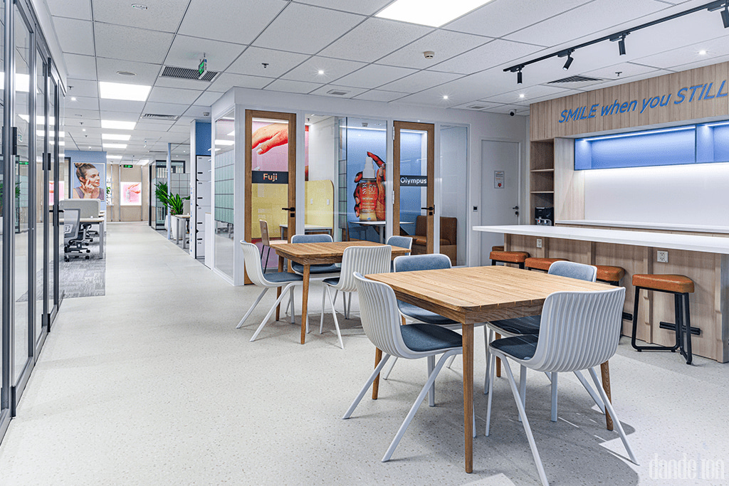 Văn phòng làm việc truyền cảm hứng - không gian thư giãn và thảo luận tại VP SVR